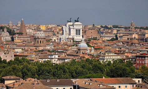 Rome from Janiculum Hill | Flickr - Photo Sharing! Love In Italy, Picnic Spot, European Vacation, City Travel, Planning A Trip, Paris Skyline, Rome, Photo Sharing, Places To Go