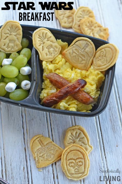 Make A Star Wars Breakfast Simplistically Living Star Wars Breakfast, Star Wars Snacks, Star Wars Cookies, Star Wars Food, Recipe For Kids, Breakfast Ingredients, Snacks To Make, Star Wars Day, Macaroni Salad