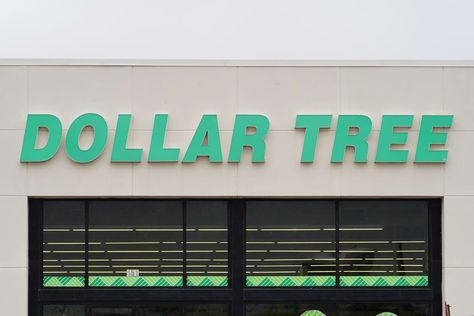 Fond du Lac, Wisconsin USA - March 14th, 2024: Dollar Tree store logo sign on a building. Dollar Tree Storage, Dollar Tree Organization, Award Winning Kitchen, Dollar Tree Hacks, Studying Food, Waffle Cookies, Dollar Tree Finds, Dawn Dish Soap, 1 Dollar