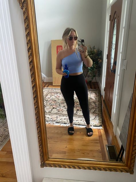 Athletic Slides Outfit, Slides Outfits, Slides Outfit, Cute Work Outfits, Athleta Leggings, Mom Fashion, Black Slides, Gym Outfits, One Shoulder Top