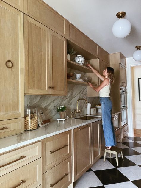 Pantry decor and storage essentials. Cella Jane Pantry, Pantry Styling, Aesthetic Nyc Apartment, Alessi Plisse, Colonial Interiors, Countryside Kitchen, Becky Hillyard, Pantry Decor, White Oak Kitchen