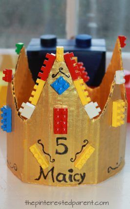 Cardboard Lego crown for a Lego themed birthday party for kids. Recyclables, arts and crafts Lego Crown, Lego Party Ideas, Sweet Pea Baby Shower, Trendy Baby Shower Themes, Baby Shower Cakes Girl, Lego Birthday Party, Trendy Baby Shower Ideas, Baby Shower Desserts, Pink Baby Shower Invitations