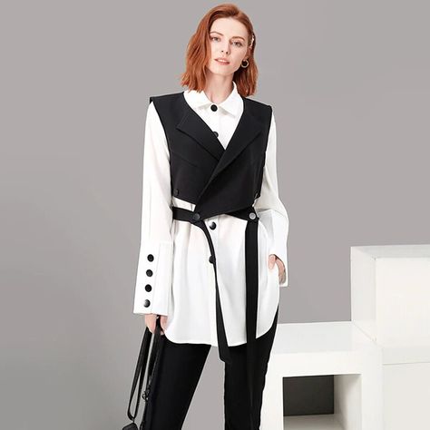 Open Shirt Outfit, Japanese Suit, Long White Shirt, Vest Outfits For Women, Feminine Shirts, Outfits Long Sleeve, Figure Skating Outfits, Elegant Style Women, Casual Blouses