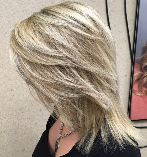 Medium Layered Blonde Haircut Long Feathered Hairstyles, Layered Thick Hair, Feathered Layers, Blonde Haircut, Straight Layered Hair, Thick Hair Cuts, Medium Layered Haircuts, Blonde Haircuts, Medium Layered