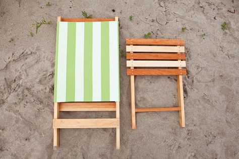 beach chair, this is real life but could easily be made in miniature, lolly sticks spring to mind. Coastal Dollhouse, Diy Camping Chair, Beach Chairs Diy, Wooden Beach Chairs, Miniature Inspiration, Mini Chair, Folding Beach Chair, Doll Backpack, Office Chair Without Wheels