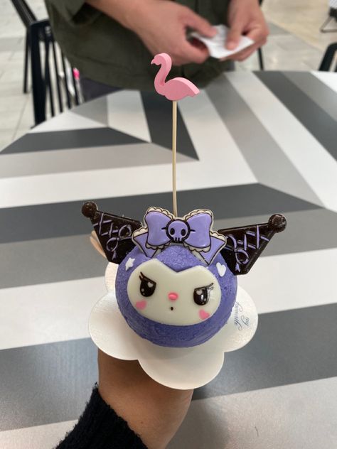 Kuromi Ube Ice Cream @ MoMaCaDo Kuromi Macaron, Kuromi Food, Kuromi Cake, Sanrio Cake, Kuromi Birthday, Sanrio Food, Sanrio Party, Ube Ice Cream, Classroom Goals