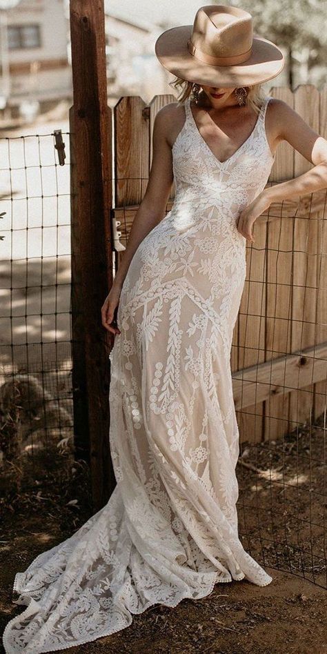 27 Bridal Inspiration: Country Style Wedding Dresses ❤ country style wedding dresses sheath v neckline rustic hat dreamersandlovers #weddingforward #wedding #bride Embellished Bridesmaid Dress, Wedding Dresses Sheath, Country Style Wedding Dresses, Mode Country, Country Wedding Gowns, Wedding Photography Bridal Party, Boho Wedding Dresses, Western Wedding Dresses, Country Style Wedding