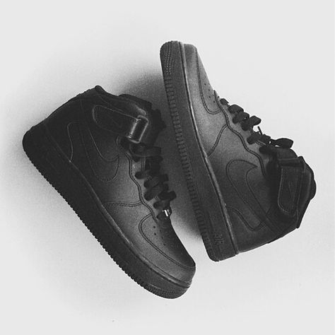 ♥~♥ on We Heart It Air Force 1 Outfits, Blue Nike Sneakers, Tiffany Blue Nikes, Nike Running Shoes Women, Nike Elite Socks, Shoes Sneakers Nike, Nike Shoes Cheap, Nike Air Force Ones, Nike Free Shoes