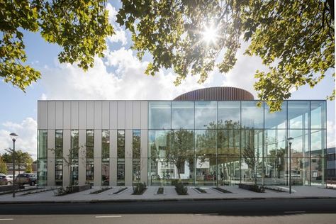 Westland Town Hall / architectenbureau cepezed | ArchDaily Municipal Hall, Thermal Hotel, Apartment Architecture, Hall Design, Architecture Student, Facade Architecture, Facade Design, School Architecture, Architecture Plan