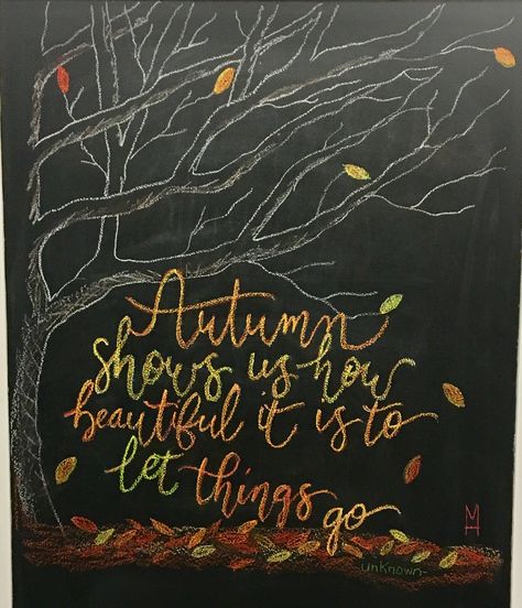 Chalk Boarder Designs November, Fall Chalk Designs, Fall Leaves Chalkboard Art, November Chalkboard Art Calendar, Thanksgiving Chalk Art, Autumn Chalkboard Art, Boo Treats, Thanksgiving Chalkboard Art, Chalkboards Ideas