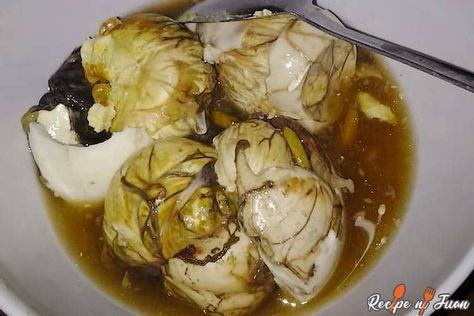 How to Make Balut (fertilized egg embryo) Estofado Recipe, Balut Egg, Hatching Duck Eggs, Duck Eggs, Eating At Night, Egg Dish, Nutritious Snacks, Stuffed Shells, Chicken Eggs