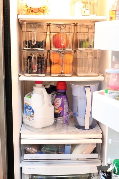 How to Organize Your Refrigerator Refrigerator Ideas, Simmer Pot Recipes, Expired Food, Nook Table, Clear Bins, Shelf Liners, Refrigerator Organization, Clear Container, Fridge Organization