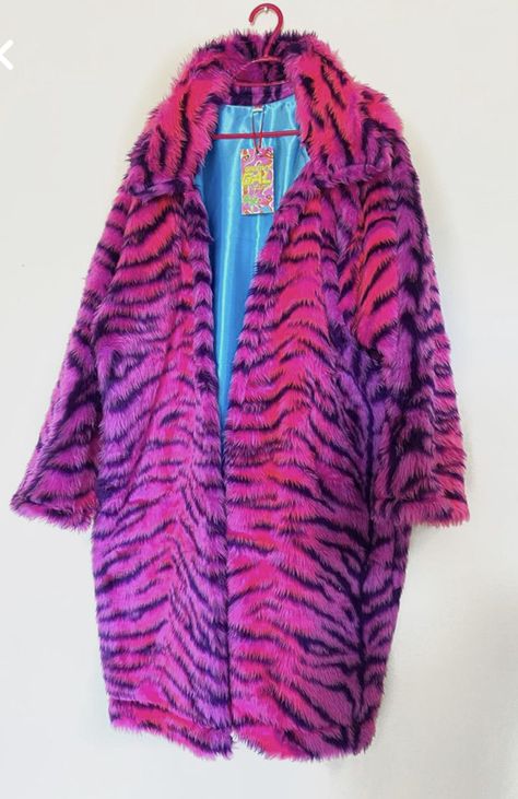 Tiger Jacket, Pink Tiger, Festival Jacket, Slow Fashion Brands, Funky Fashion, Rave Wear, Mode Inspo, Tiger Print, Outfits Fashion