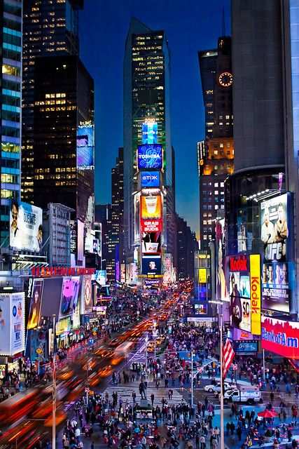 Times Square NYC Looking South | A vertical wide angle view … | Flickr Times Square Nyc, New York Wallpaper, Nyc Times Square, Voyage New York, Ville New York, Fotografi Kota, York Wallpaper, 강아지 그림, Nyc Aesthetic