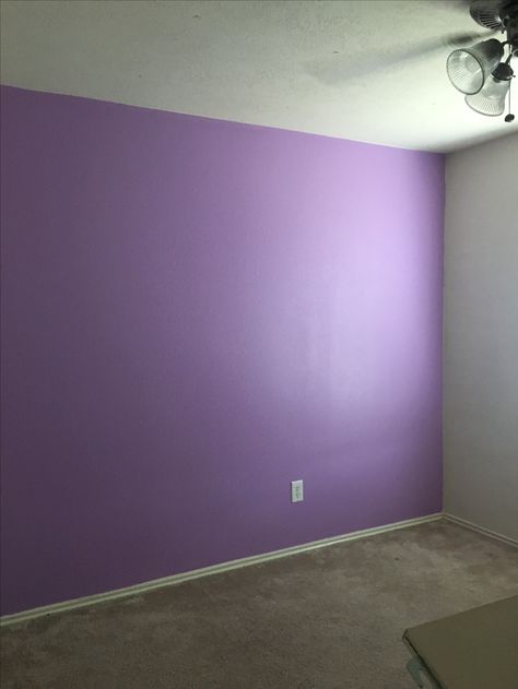 Light Purple Accent Wall Bedroom, Purple Paint Room Ideas, Purple Walls Room Ideas, Light Purple Room Paint, Purple Paint Room, Purple Girls Bedroom Paint, Purple Wall Color Bedroom, Purple Walls Room, Purple Room Color