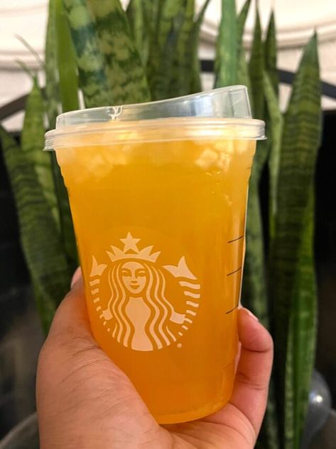 3 Amazing Starbucks Pineapple Refresher Orders | Wellness Lifestyle | Healthy Kyla Pineapple Refresher, Paradise Drink, Pineapple Drink, Spicy Pineapple, Pineapple Drinks, Healthy Starbucks, How To Order Starbucks, Starbucks Refreshers, At Starbucks