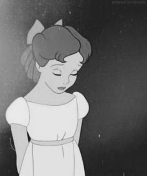 Wendy Peter Pan Black And White, Aofie Molloy, Rip To My Youth, Peter And Wendy, Boys Of Tommen, Chloe Walsh, Anime Galaxy, Smooth Sailing, Old Disney