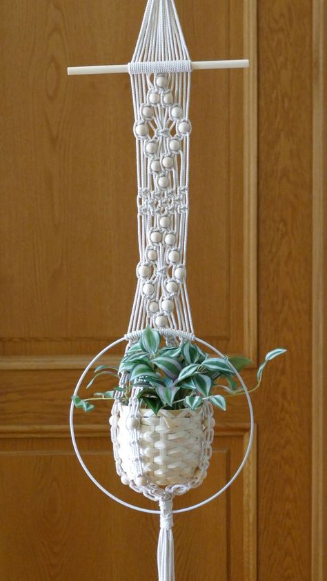 diy macrame plant hanger, plant hanging ideas, new macrame design, modern macrame, macrame plantas, maceta de macramé, cintre de plante, makramee blumenampel, hängeampel, macrame pot holder, hanging plants ideas, flower pot hanging, makrome, makrama, room decoration diy, Macrame Plant Hanger With Beads Tutorial, Macrame Plant Hanger With Beads, Modern Macrame Plant Hanger, Diy Macrame Plant Hanger Tutorials, Macrame Creations, Beads Tutorial, Macrame Plant Hanger Tutorial, Macrame Plant Hanger Patterns, Diy Macrame Plant Hanger