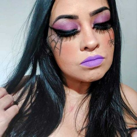 Teia de Aranha Halloween Face, Face Makeup, Halloween Face Makeup, Halloween, Makeup, Make Up