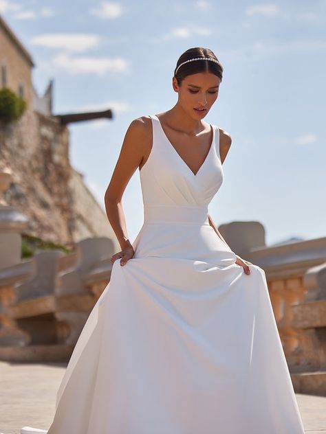 Gown With Pockets, Simple Bridal Gowns, Moonlight Bridal, Casual Beach Wedding, Perfect Kiss, Crepe Wedding Dress, A Line Bridal Gowns, Aline Wedding Dress, Stunning Wedding Dresses