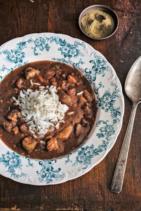 mississippi catfish gumbo Catfish Gumbo Recipe, Catfish Gumbo, Savory Soup Recipes, Comfort Recipes, Blue Chairs, Blackened Seasoning, Cajun Cooking, Turkey Soup, Comfort Food Southern