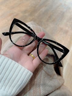 Cat Eye Black Glasses, Cat Eyeglasses For Women, Womens Reading Glasses, Cool Glasses Frames For Women, Frames For Glasses For Women, Cat Eye Frames For Women, Classy Glasses Frames For Women, Designer Glasses Frames Women, Cool Eye Glasses