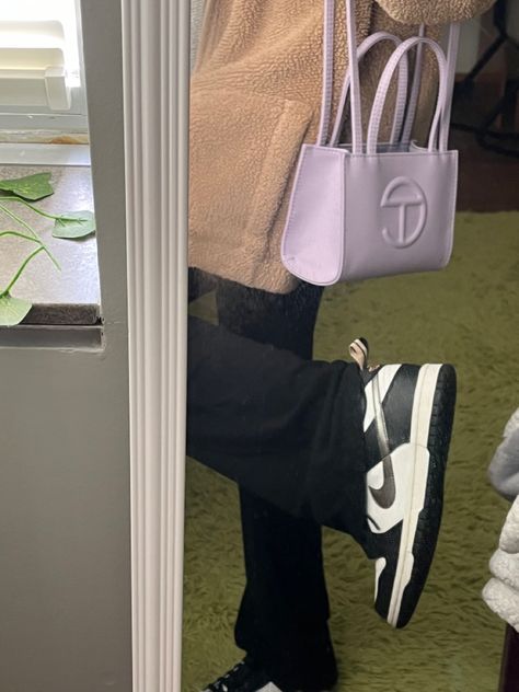 sneakers and telfar purse 📰 #sneakers #dunks #nike #telfar #purses #bags #purple Purple Telfar Bag, Telfar Purse, Sneakers Dunks, Telfar Bag, Bags Purple, Violet Aesthetic, Dunks Nike, My Pictures, Violet