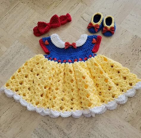 Crochet Princess Dress Pattern, Crochet For Toddlers, Sew Baby Clothes, Crochet Princess Dress, Crochet Baby Costumes, Beau Crochet, Crochet Costumes, Baby Kostüm, Confection Au Crochet