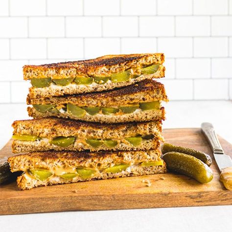 Grilled Peanut Butter Sweet Pickle Sandwich - Robust Recipes Pickle Sandwich, Cherry Bourbon, Easy Ribs, Gluten Free Sandwich Bread, Grilled Sandwiches, Gluten Free Sandwiches, Salad Inspiration, Sauerkraut Recipes, Chicken Curry Salad