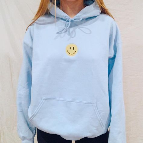 Blue Smiley Face, Smiley Face Hoodie, Comfy School Outfits, Trendy Hoodies, Embroidery Hoodie, Aesthetic Hoodie, Cute Shirt Designs, Cute Comfy Outfits, Winter Fashion Outfits