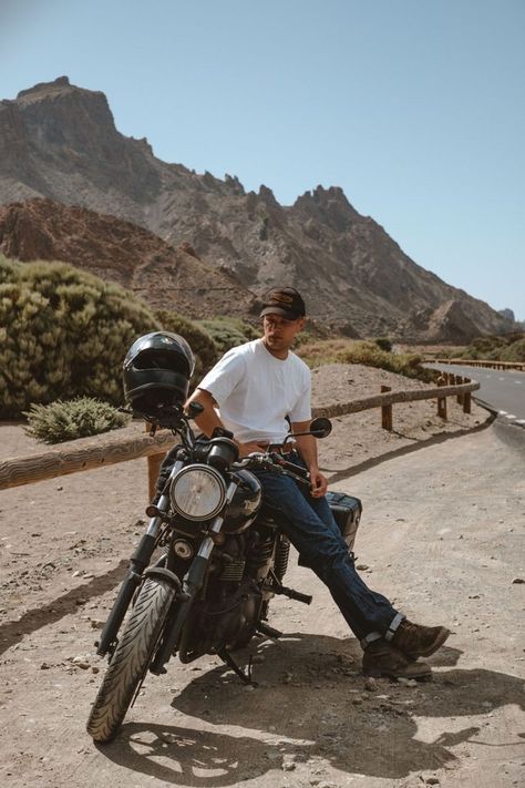 Bike poses Biker Gang Aesthetic Male, Vintage Motorcycle Photography, Men Motorcycle Photography, Motocycle Photoshoot, Vintage Motorcycle Aesthetic, Biker Pose, Moto Photoshoot, Indian Bike, Motorcycle Photo Shoot