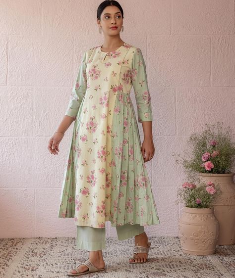 Summer 2024 - New Arrivals! Gathered rosebush kurta features two complementary colorways of the same print. Gathers at the side add volume and subtle draping. A timeless and versatile kurta, for any fashion savvy individual. Shop our Rosebush collection at store and online at www.cottonsjaipur.com [ Cottons Jaipur, Cotton, New arrival, Rose, Floral, Handmade Kurtas, Everyday-wear, Summer staples ] #cottons #cottonsjaipur #newarrivals #floral #summer #summer2024 #handcraftedkurtas #comfor... Cotton Floral Kurti, Summer Kurti Designs, Cottons Jaipur, Frocks Pattern, Floral Kurti, Summer Kurti, Printed Kurti Designs, Sleeveless Blouse Designs, Stylish Tunic