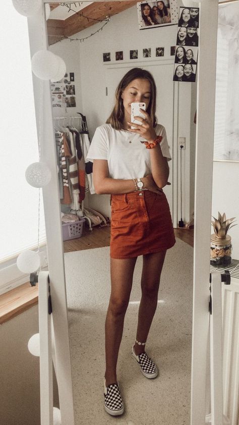 8c01a75941549a705cf7275e41b21f0ddesc49669504ri Vsco Outfits, Teenage Outfits, Zara Skirt, 여름 스타일, Outfit Chic, Mode Casual, Zara Skirts, Modieuze Outfits, Teenager Outfits