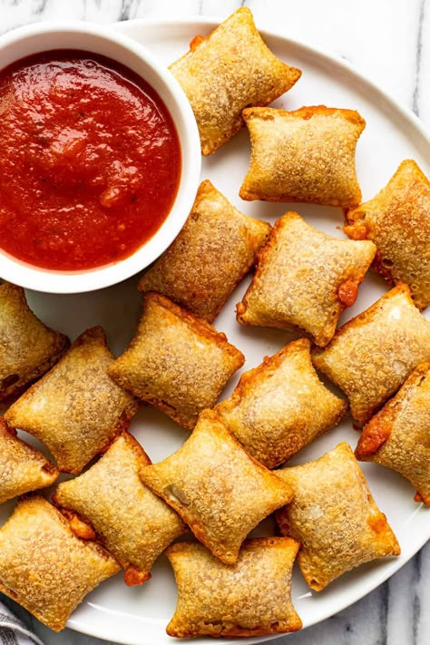 Pizza Rolls Aesthetic, Mini Pizza Rolls, Totinos Pizza Air Fryer, Pizza Rolls In Air Fryer, Craving Snacks, Pizza Rolls Recipe, Totinos Pizza, Totinos Pizza Rolls, Fingerfood Ideas