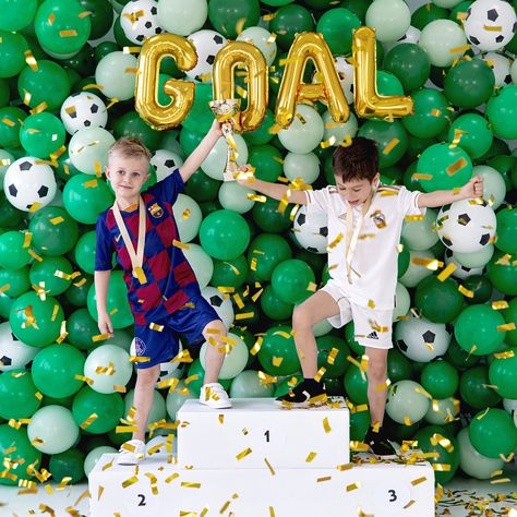 Football is loved by both kids and adults! Discover a ready-made decoration set that will help you prepare the best birthday party for a boy and... adult fan! #PartyDeco # FootballParty #Mundial #SoccerParty #SportsTheme #FootballDecorations #FootballBirthday #BirthdayPartyIdeas #BoysBirthdayParty #AdultParty #FootballFans #PartyDecor #PartySupplies #FootballLove #FootballFun #FootballTheme #FootballInspo #BirthdayCelebration #PartyPlanning #PartyIdeas #PartyTime #FootballFever #PartySupplies Soccer Party Decorations, Football Balloons, Football Party Decorations, 6th Birthday Cakes, Soccer Birthday Parties, Birthday Goodie Bags, Football Birthday Party, Soccer Birthday, Ball Candles