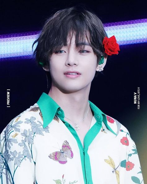 Nuna V, Taehyung Live, Bts Pic, V Bts Wallpaper, Number Three, V Video, E Dawn, Shizuoka, Kim Taehyung Wallpaper