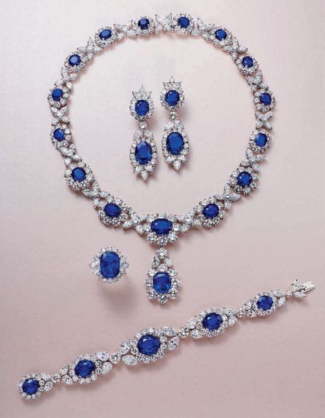 A Highly Important Suite of Kashmir, Burmese, Sri Lankan Sapphire and Diamond Jewellery, By Harry Winston - Alain.R.Truong Harry Winston Jewelry Set, Harry Winston Diamond Necklace, Harry Winston Necklace, Blue Diamond Necklace, Harry Winston Jewelry, Sapphire Jewelry Set, Diamond Necklace Wedding, Ruby And Diamond Necklace, Blue Sapphire Jewelry