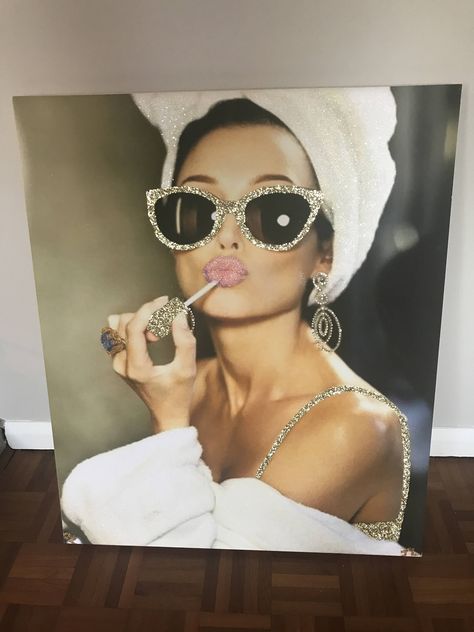 A personal favourite from my Etsy shop https://www.etsy.com/uk/listing/499096646/girls-night-in-sparkly-canvas-lady-towel Audrey Hepburn Room, Dressing Room Art, Audrey Hepburn Print, Weekly Journal, Women Celebrities, Glamour Art, Glam Aesthetic, Girls Night In, Audrey Hepburn Style