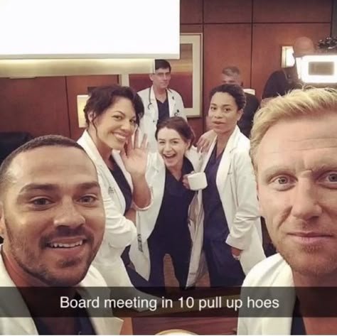 Greys Anatomy Streaks, Anatomy Aesthetic, Grey's Anatomy Doctors, Anatomy Memes, Greys Cast, Callie Torres, Jackson Avery, Sara Ramirez, Greys Anatomy Funny