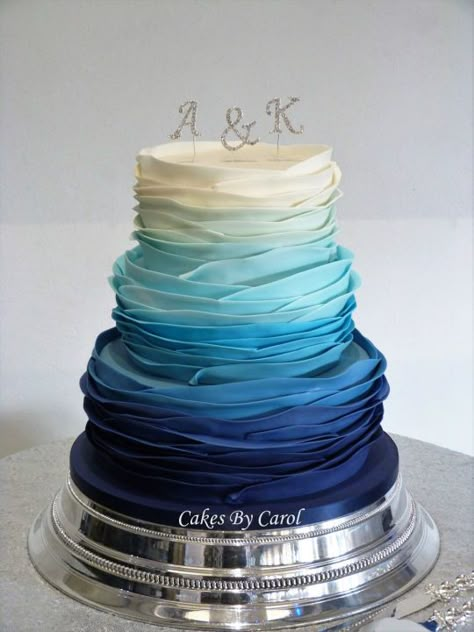 Blue Ombre Ruffles Ombre Wedding Cake Blue, Torte Blu, Wedding Cake Ombre, Best Wedding Colors, Blue Bridal Shower, Ombre Wedding, Ombre Cake, Wedding Cakes Blue, Blue Cakes