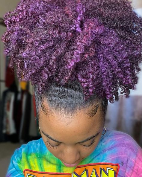 💜💕🦄💜💕 • • I’ve been wanting to try a temporary color hair wax for the longest 😻I mixed red with purple and got this lol thank you… Purple Natural Hair, Wax Ideas, Natural Red Hair, Dyed Hair Inspiration, Dye Ideas, Dyed Natural Hair, Colorful Nails, Natural Curls Hairstyles, Girl Haircuts