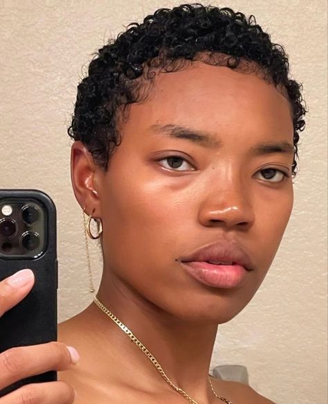 Chanel Williams, Low Cut Hairstyles, Big Chop Natural Hair, Finger Waves Short Hair, Natural Hair Haircuts, Natural Hair Twa, Hair Growth Challenge, Short Natural Curly Hair, Twa Hairstyles