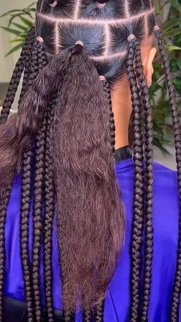 black_hair_court on Instagram: "Beautiful 😻 would you try double knotless braids ? Follow @finaafricanhairbraiding for braids inspiration . 💫Follow @bhcoskin for beauty products 💫Follow @princess_idehen for kids fashion . Note:if you want your pic removed from this page please dm. . . Tag a friend Leave a comment . . . @braydedup . . . . . . . . . . #explore #theshaderoom #blackexcellence #blackculture #blackgirlskillingit #themelaninshadesroom #blacktwitter #blackhollywood #blackqueens Double Knotless Braids, Double Dutch Knotless Braids, Knotless Braids Hairstyles For Kids, Kids Large Knotless Braids, Kids Knotless Box Braids With Beads, Knotless Box Braids Kids, Kid Knotless Braids, Quick Braid Styles Black Hair Kids, Toddler Knotless Braids