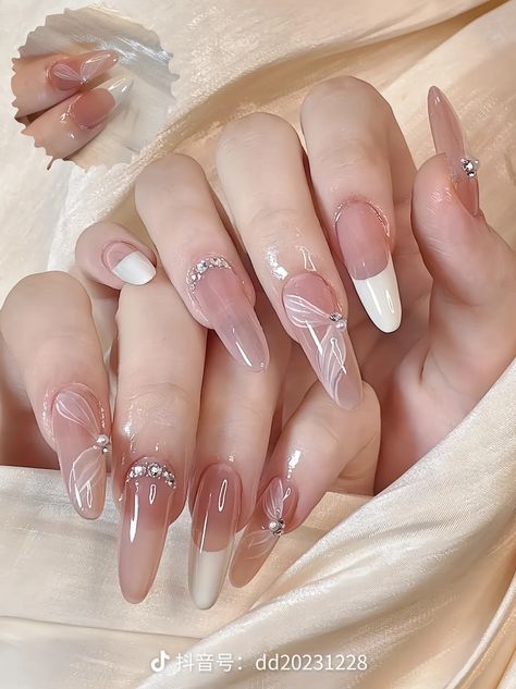 Asian Nail Art, Asian Nails, Garden Weddings, Ombre Design, Beige Tones, White Ombre, Warm Beige, Kawaii Nails, Modern Bridal