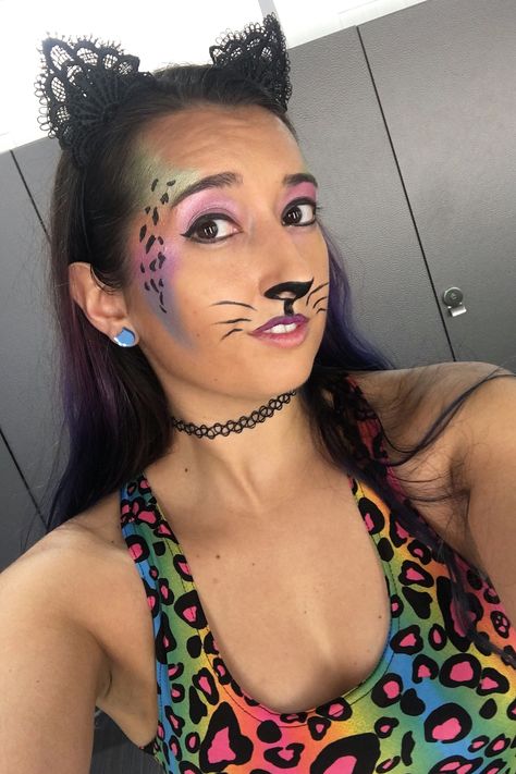 Lisa Frank Cat Makeup, Diy Lisa Frank Costume, Lisa Frank Halloween Costume, Lisa Frank Costume, Amazon Makeup, Lisa Frank Inspired, Eye Shadow Pallet, Leopard Tights, Body Pic