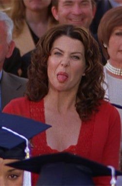 45 Reasons "Gilmore Girls" Is The Best Thing To Happen To Netflix Slam Dunk Anime Wallpapers, Hay Bale Maze, Rory Lorelai, Slam Dunk Anime, Lauren Graham, Lorelai Gilmore, Gilmore Girls