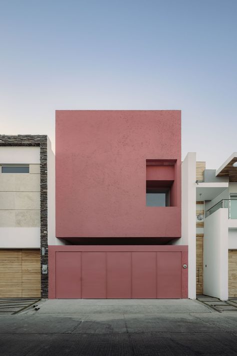 Minimalist Beach House, Pink Building, Wood Building, Clerestory Windows, Large Balcony, Architectural Photographers, Mexican Street, Minimalist Architecture, Pink Houses