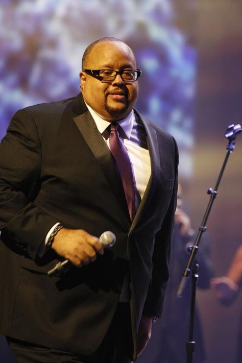 Fred Hammond at Bishop's 35th Anniversary Fred Hammond, Bishop Jakes, Gospel Artists, Richard Johnson, True Roots, Joyful Noise, Christian Gospel, Soul Singers, Music Express