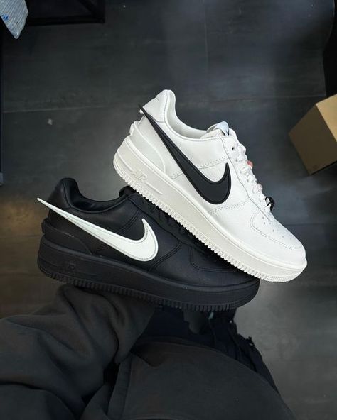 Ambush Air Force, Nike Ambush, Nike X Ambush, Digital Wardrobe, Joker Wallpapers, All Nike Shoes, Black Photo, Nike Air Force 1 Low, Air Force 1 Low