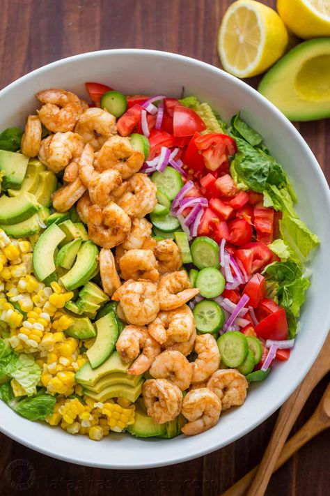 Avocado Shrimp, Best Summer Salads, The Best Salad, Sommer Mad, Cobb Salad Recipe, Shrimp Avocado Salad, Shrimp Salad Recipes, Best Salad, Recipes For Summer